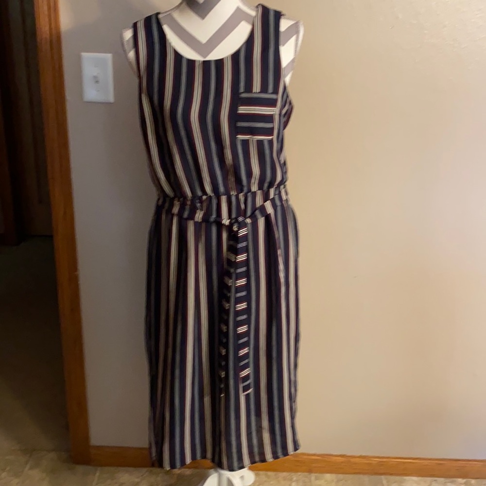 Women’s Doe & Rae dress size medium